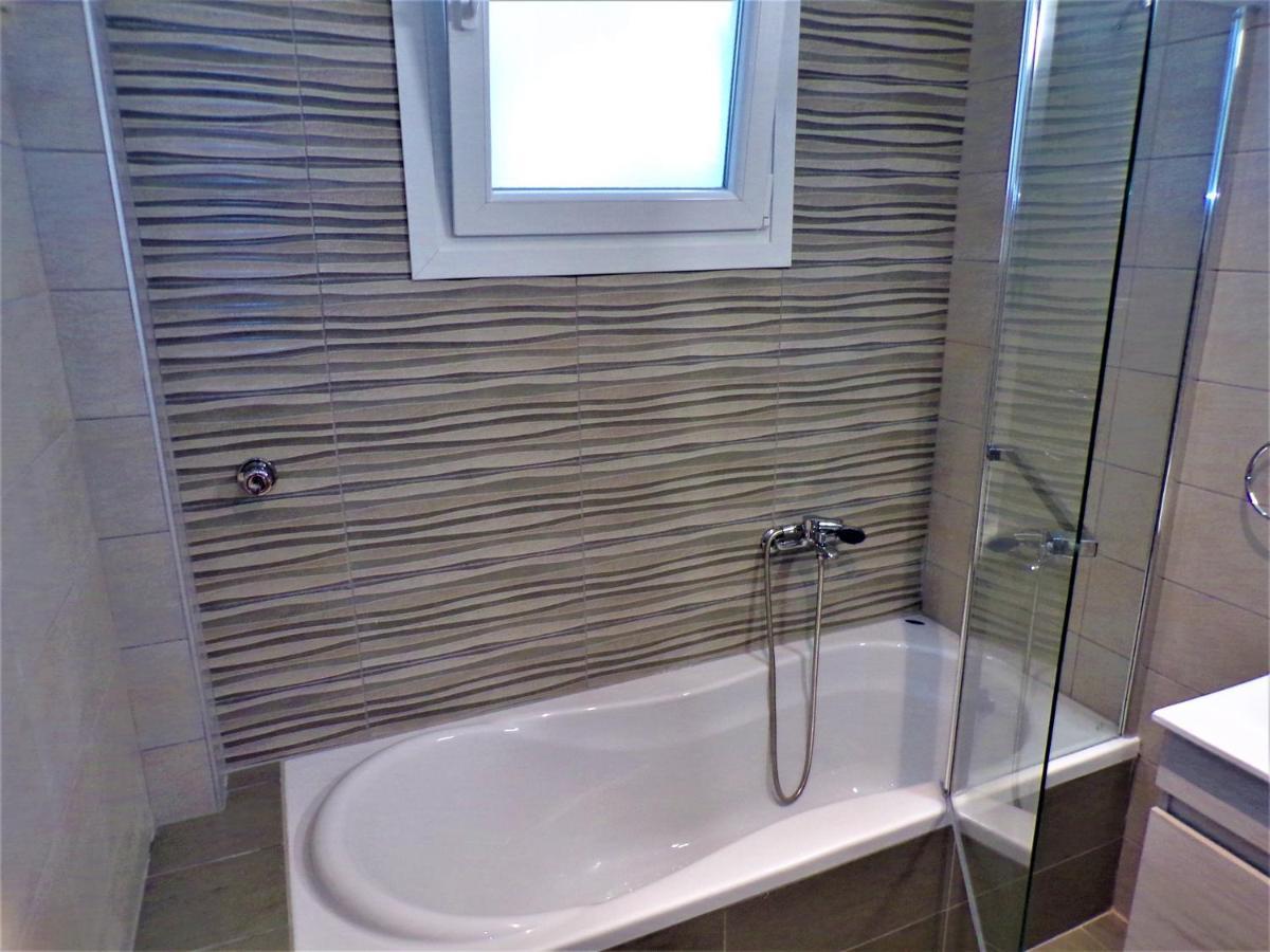 Artemis Suites Volos Eksteriør billede